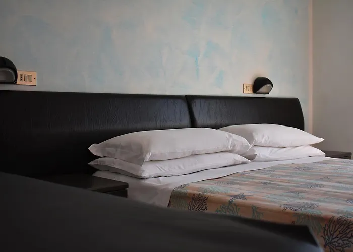 Manila 2* Τσέρβια