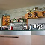 Manila Ξενοδοχείο Τσέρβια